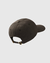 Load image into Gallery viewer, MARIGOLD SEERSUCKER SPORT CAP - BLACK/GREY
